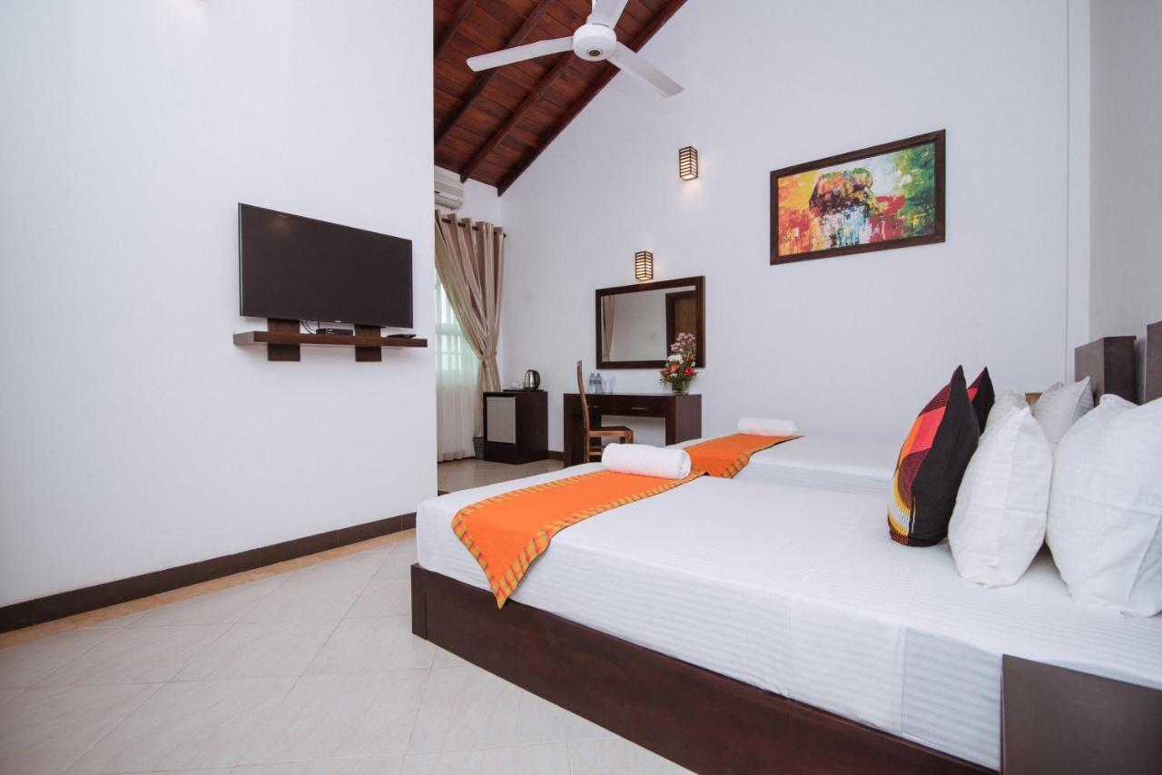 The Peak Pavilion Kandy Extérieur photo