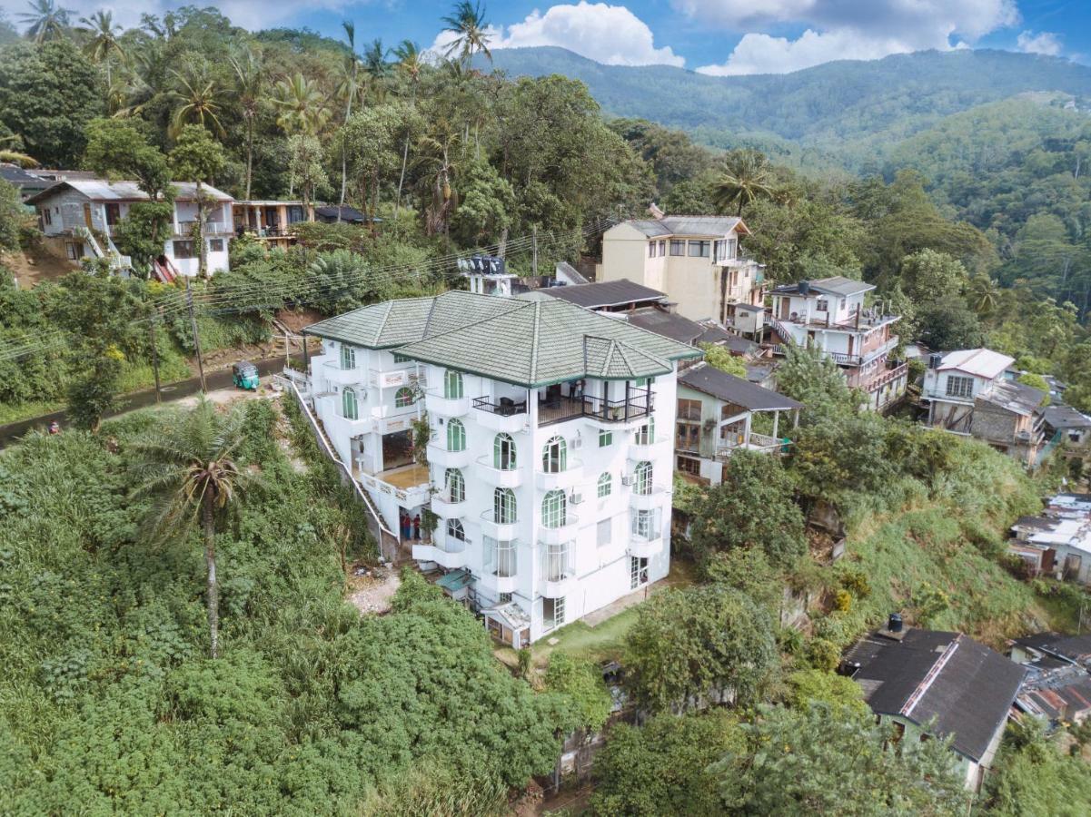 The Peak Pavilion Kandy Extérieur photo